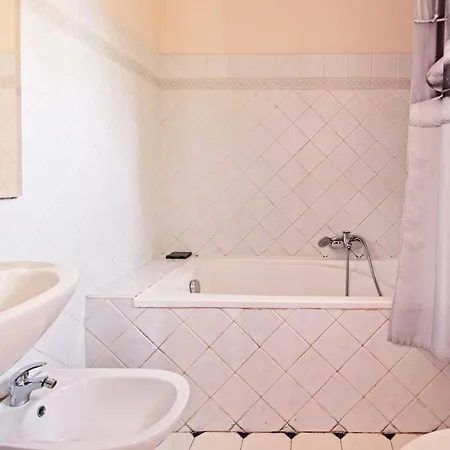 Cluvila Furnished Flat
